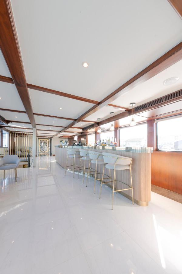 Costa Do Sal Hotel Boat Lounge アヴェイロ エクステリア 写真