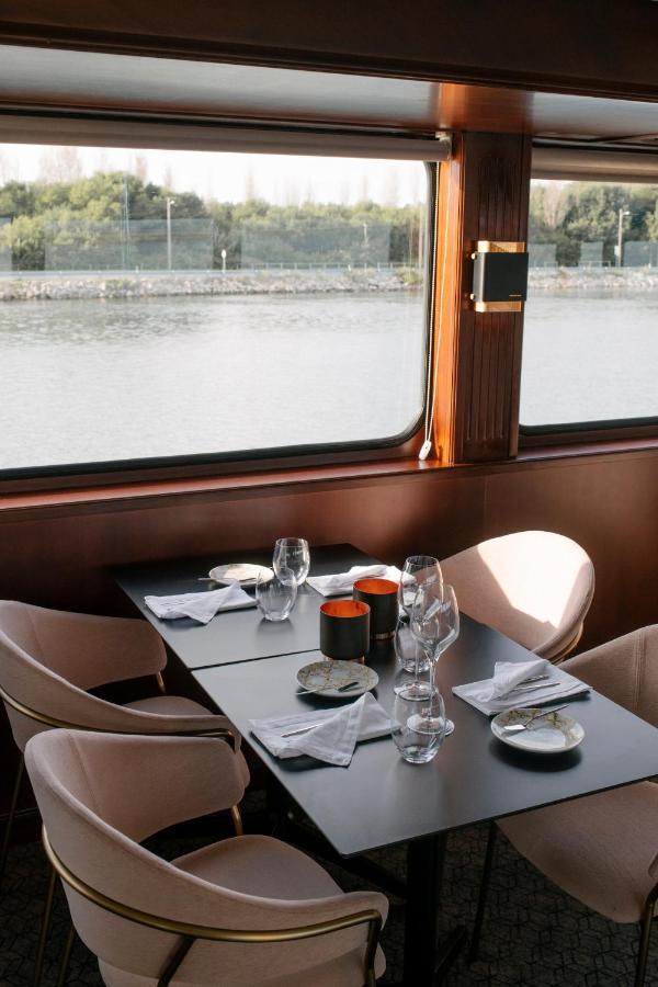 Costa Do Sal Hotel Boat Lounge アヴェイロ エクステリア 写真