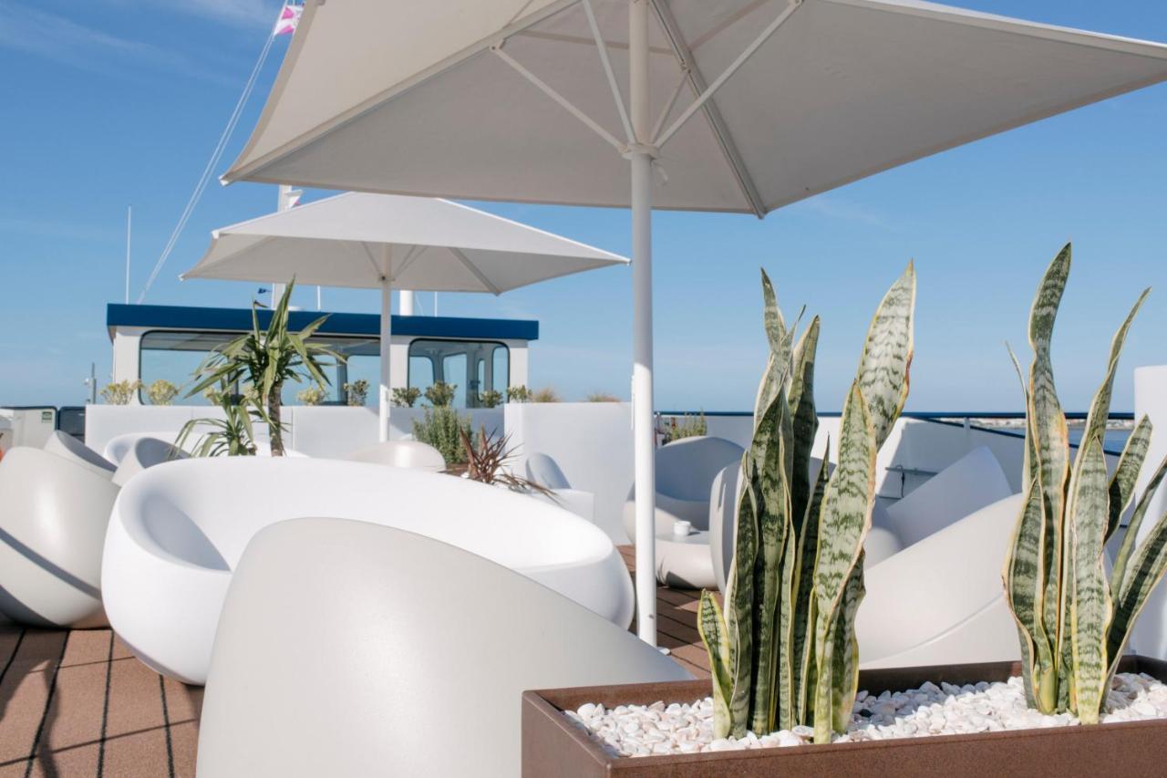 Costa Do Sal Hotel Boat Lounge アヴェイロ エクステリア 写真