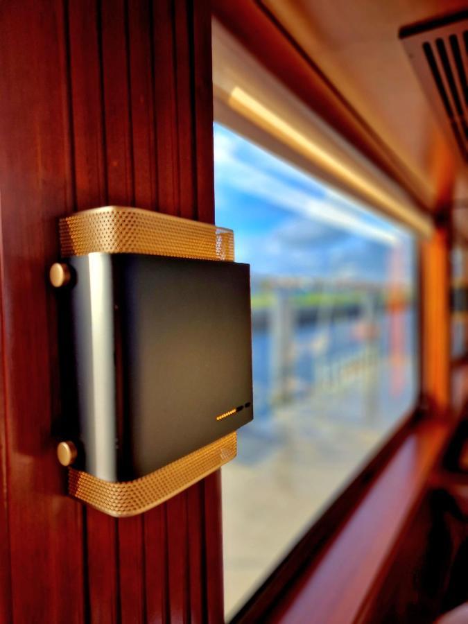 Costa Do Sal Hotel Boat Lounge アヴェイロ エクステリア 写真