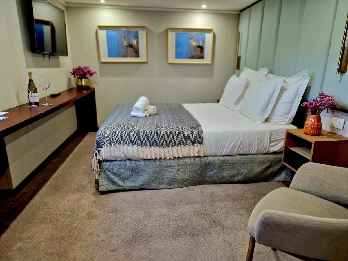 Costa Do Sal Hotel Boat Lounge アヴェイロ エクステリア 写真