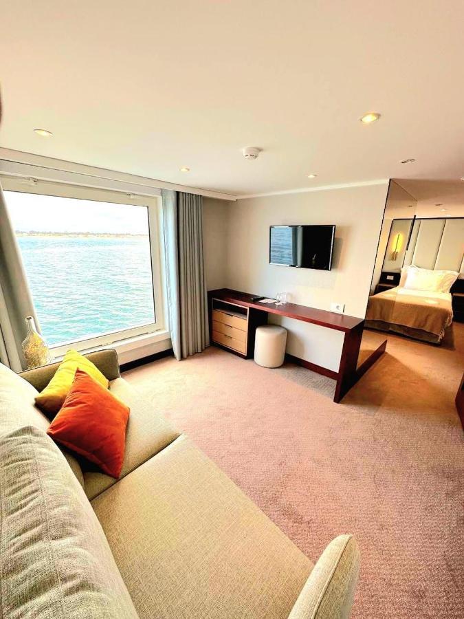 Costa Do Sal Hotel Boat Lounge アヴェイロ エクステリア 写真