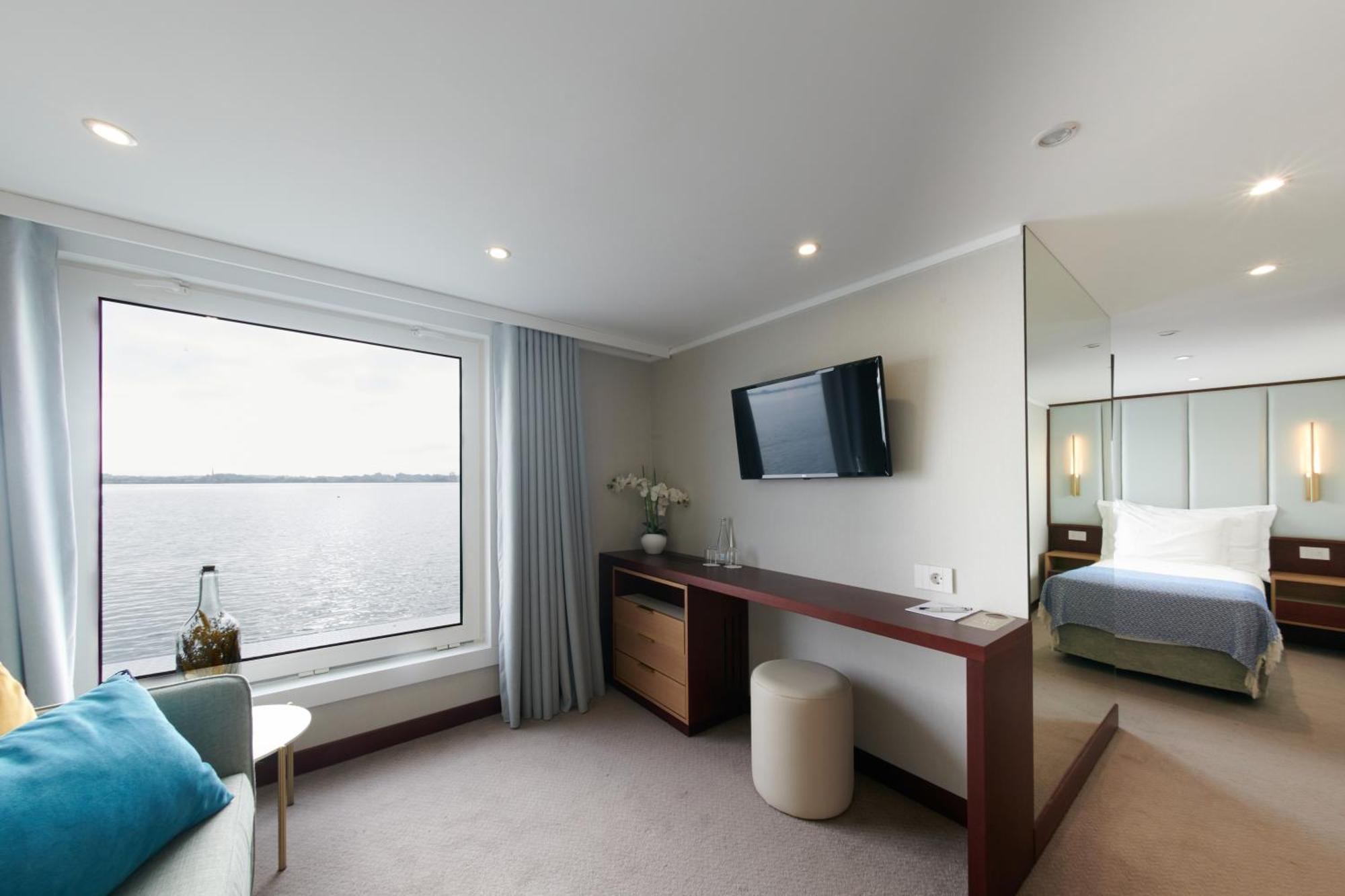 Costa Do Sal Hotel Boat Lounge アヴェイロ エクステリア 写真