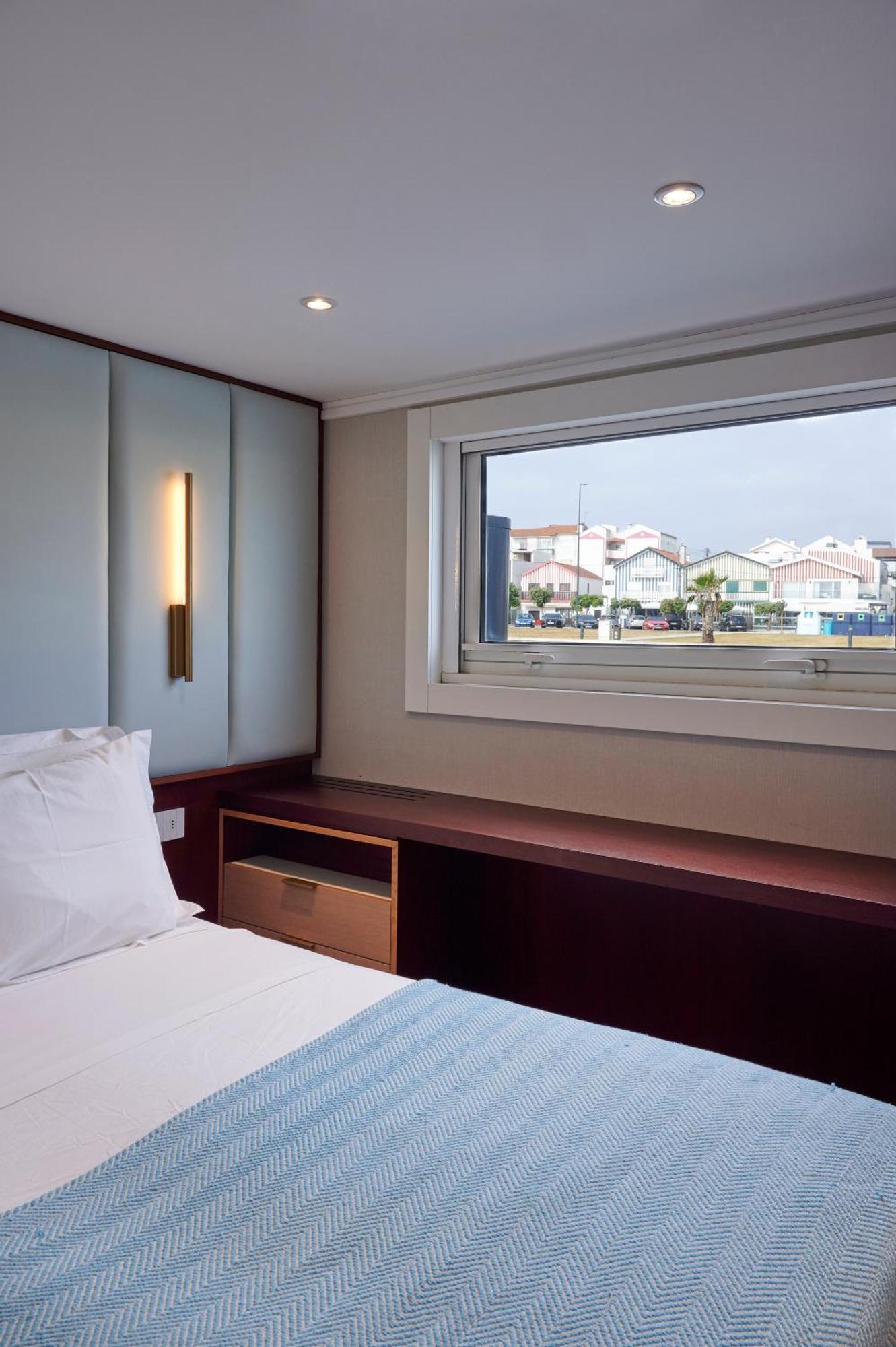 Costa Do Sal Hotel Boat Lounge アヴェイロ エクステリア 写真